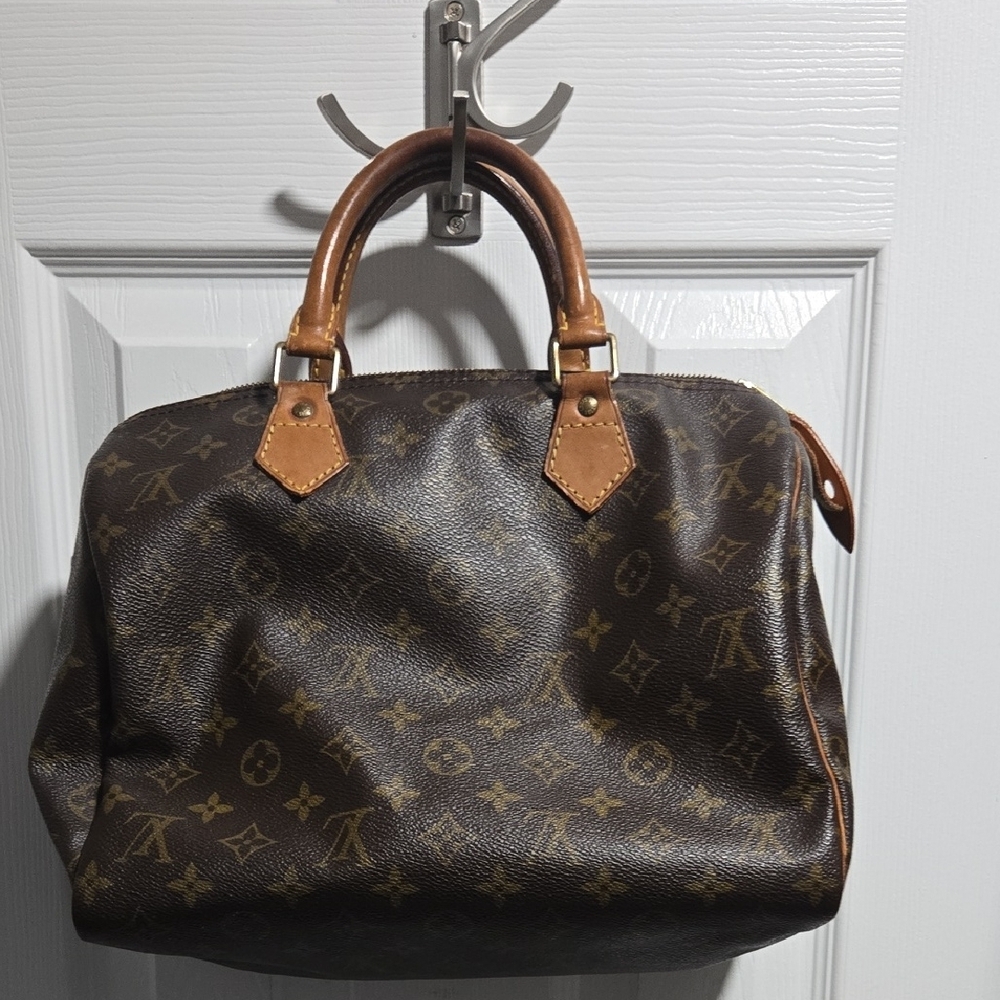 Louis Vuitton Vintage Speedy 30 - Picture 2 of 8